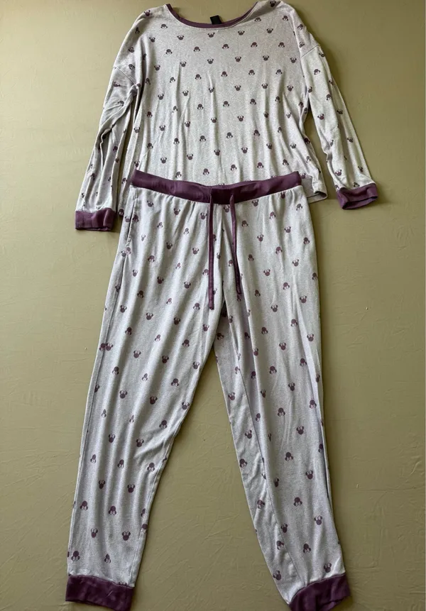 Disney Minnie Mouse Pajama Set - Image 5