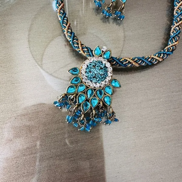 Ethnic Indian Necklace & Earrings Set – Turquoise Crystal Design - Image 2