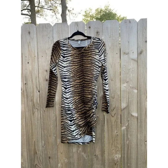 Grecerelle Tiger Print Bodycon Dress Size Small animal‎ long sleeve club summer - Image 4