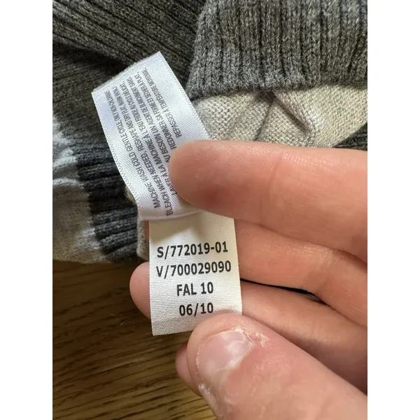 Old Navy Women Pullover Sweater Size M Yellow Heart‎ Striped Lightweight Comfort - Image 10