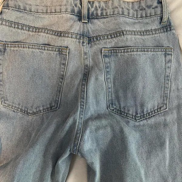 Jean - Image 4
