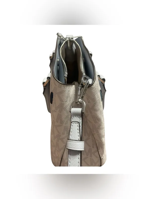 Michael Kors Lynn Satchel Purse - Image 7