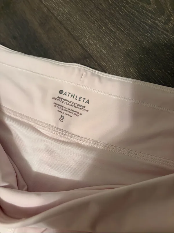 Athleta Pale Pink Women's Athletic Shorts NWT XL - Image 2
