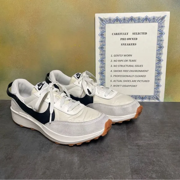 Nike Waffle Debut Women's White Retro Style Sneakers Size 11 - Image 2