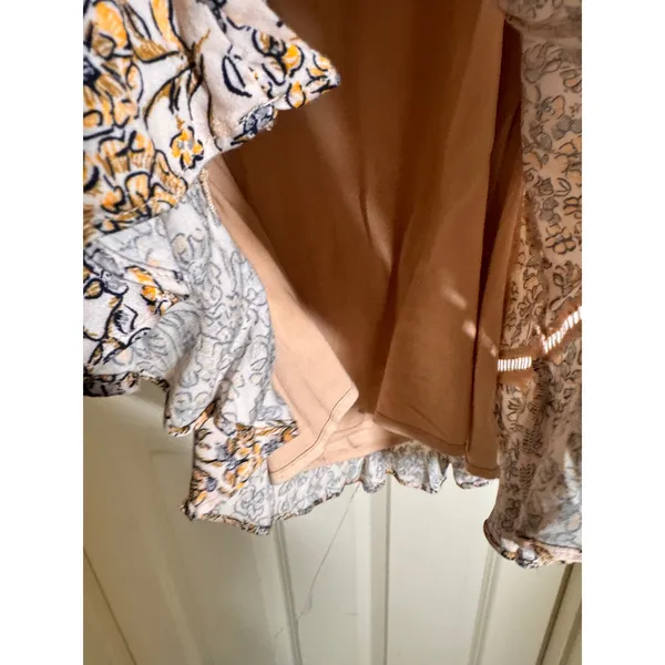 Free People Boho Floral Mini‎ Dress Tie Back Long Sleeve Size 8 - Image 4