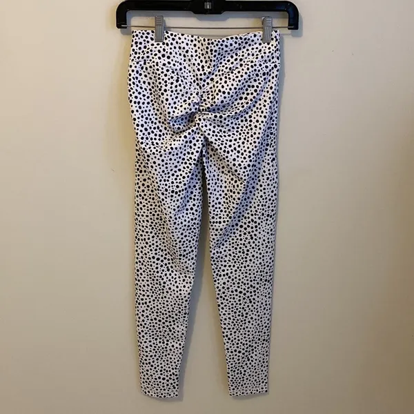Physiq Apparel Speckled Printed Leggings/Bra Set - Image 7