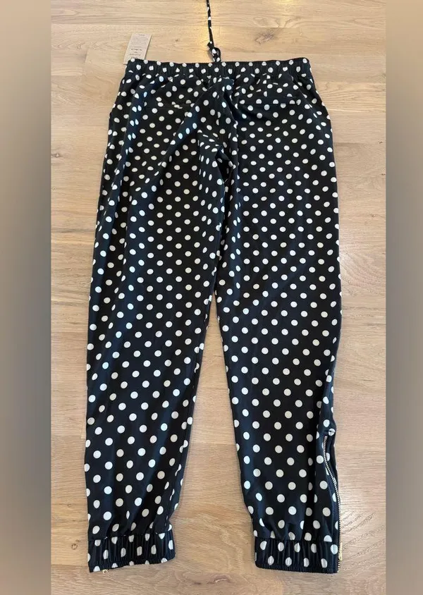Albion Fit BLACK POLKA DOT JETSETTERS size small NWT - Image 5