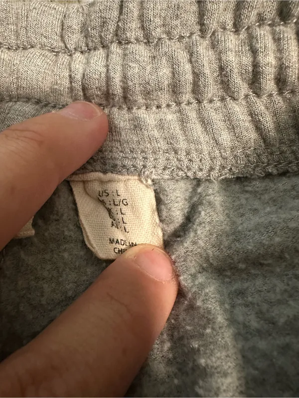Gilly Hicks Sweats - Image 4