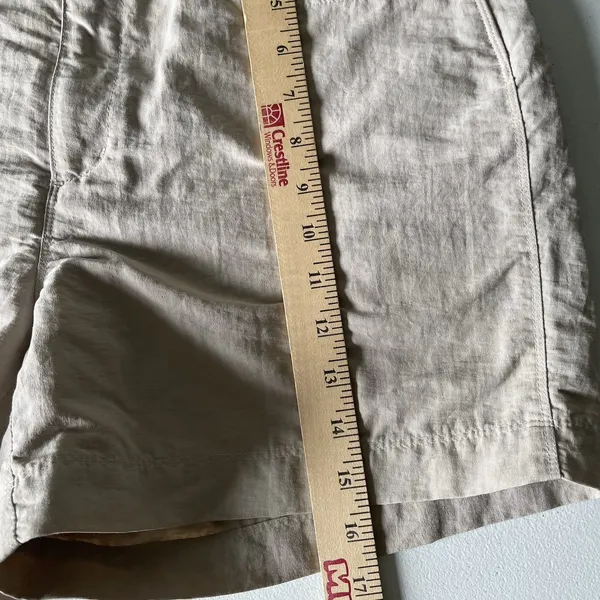 The North Face Vtg. Cargo Hiking Outdoor Shorts Gorpcore Tan Quick Dry Size 12 - Image 9