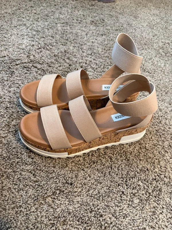 Steve Madden Platform Sandals - Image 3