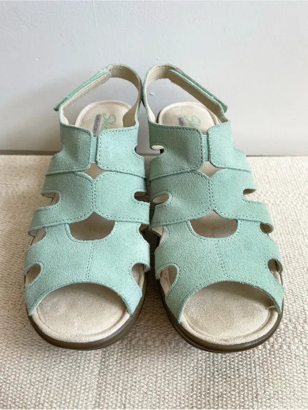 Skechers Suede Wedge Sandals Memory Foam Mint 7.5 Parallel Stylin - Image 2