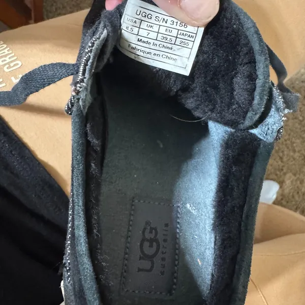 Ugg Australia Womens Evera Sneakers Tennis Shoes Black sherpa lined sz 8.5 - Image 7