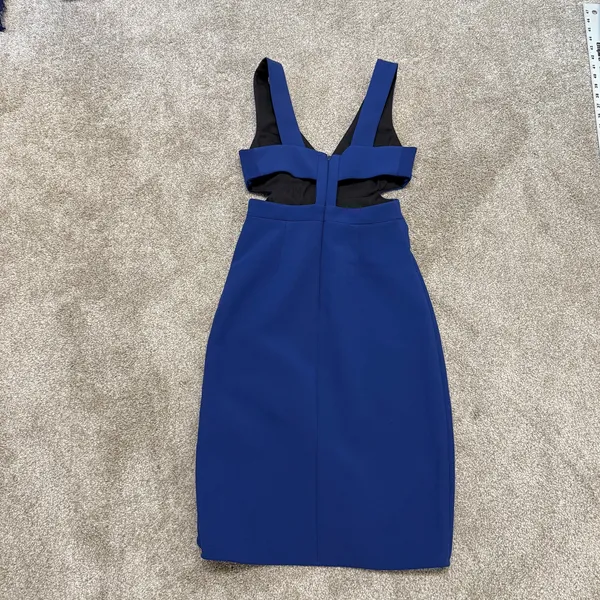 BCBGMaxAzria 02 Riya cutout peplum v neck cocktail dress D2 3586 - Image 9