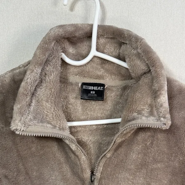 32 Degrees Teddy Jacket in Taupe - Image 2