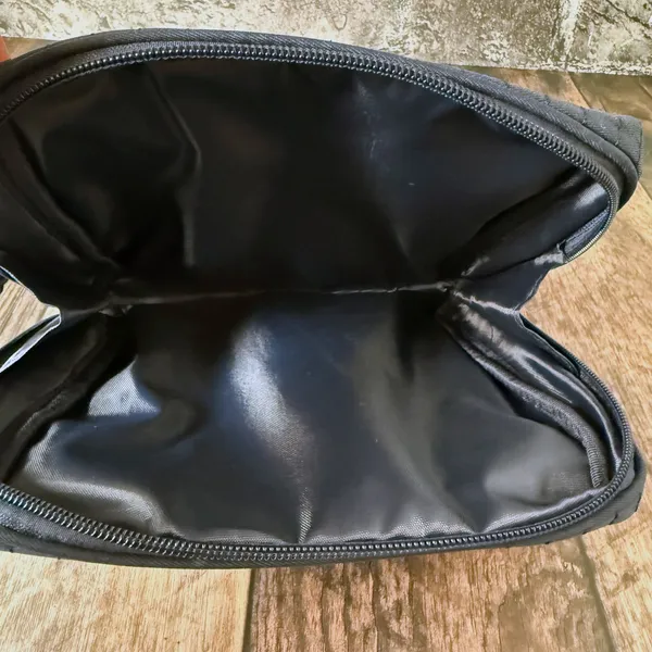 ROC Skincare Zipper Makeup Bag Dark Blue Quilted Fabric Cosmetic Pouch - Image 3