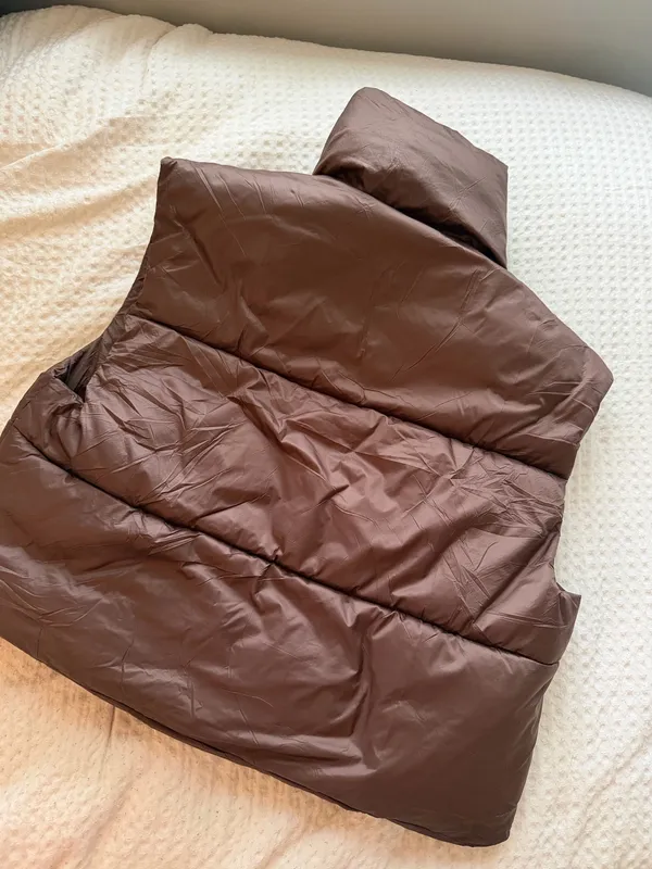 Amazon Cropped Brown Vest - Image 2