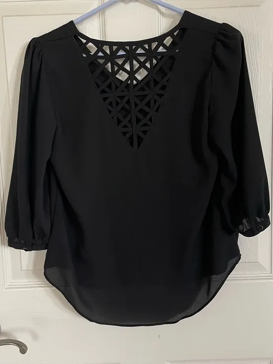 IZ Byer Black Lattice Back Blouse size XS - Image 3