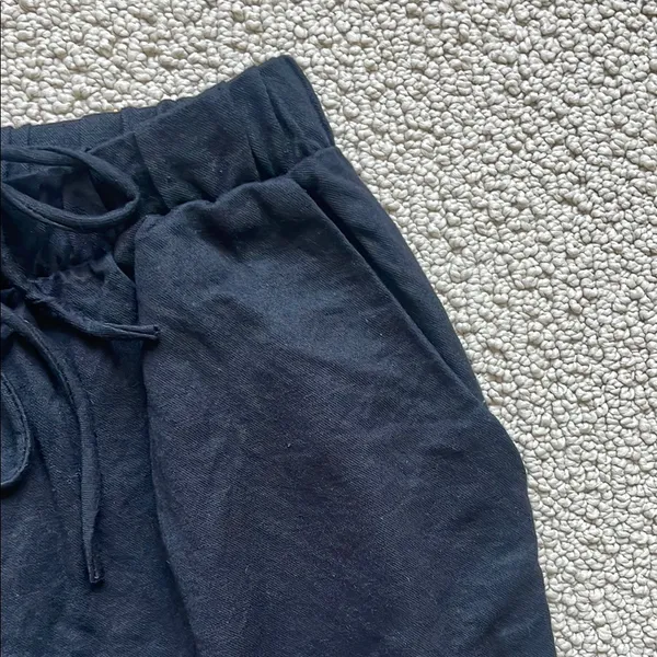Tres Bien Women’s Black Casual Pants - Image 4