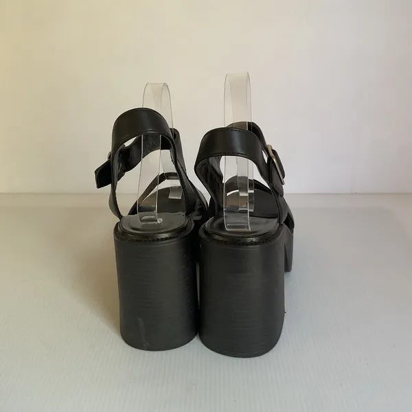 SODA Women’s Black Platform Block Heel Sandals Ankle Strap Y2K Size 8.5 - Image 5
