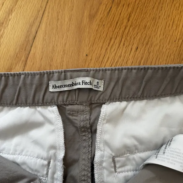 Abercrombie & Fitch Cargo Mini Skirt Beige S EUC Utility Chic Street Preppy Y2K - Image 3