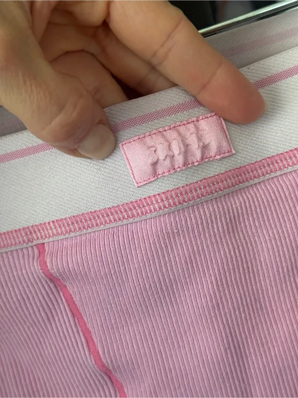 SKIMS Boxer shorts high rise Cotton Ribbed Bubblegum pink barbie lounge pjs - Image 4