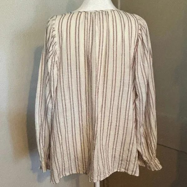 Elizabeth & James Size L Stripe Pintuck Peasant Blouse Red Cream Large - Image 3