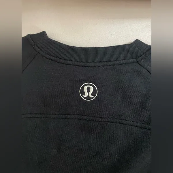 Lululemon NWT Scuba Oversized Pullover Wordmark Black Light Ivory Size M L - Image 12