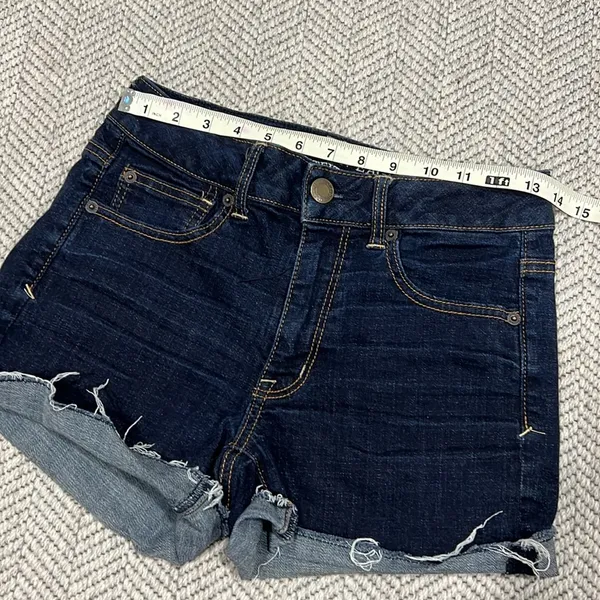 American Eagle Outfitters Women's Dark Blue Denim Shorts - Image 4