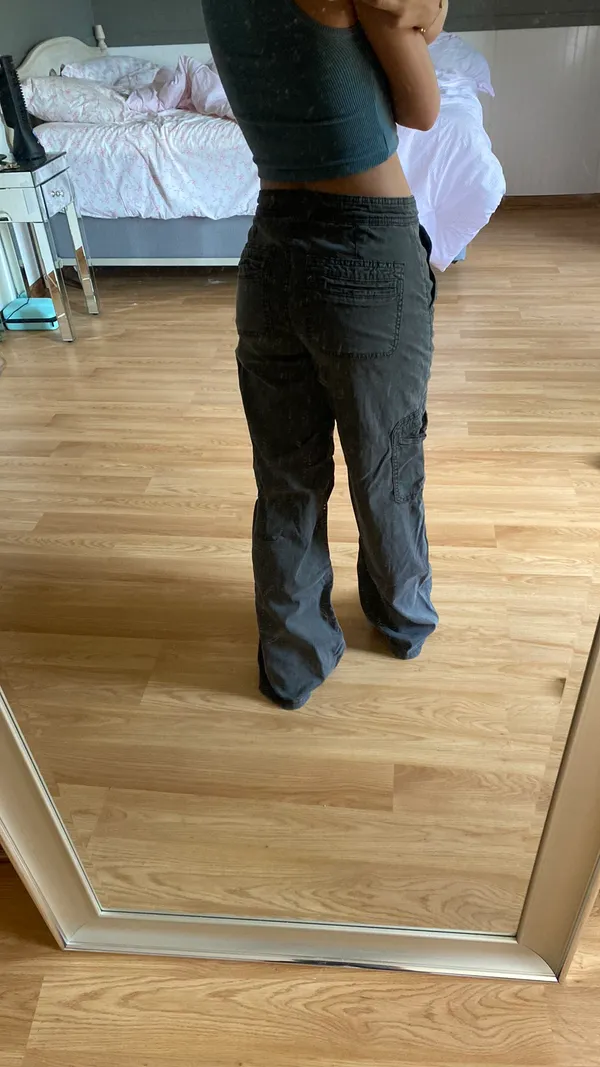 American Eagle Outfitters Cargo Pants - Image 2