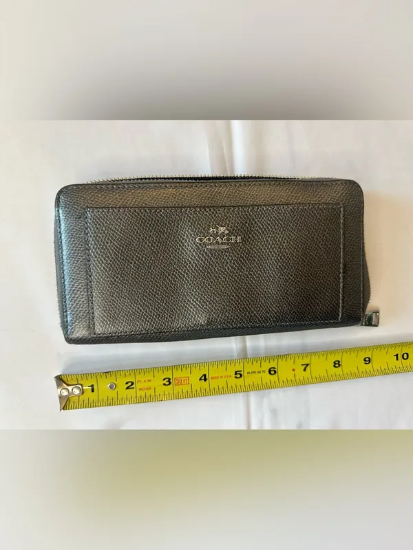 COACH Black Textured Leather Zip Wallet - Image 3