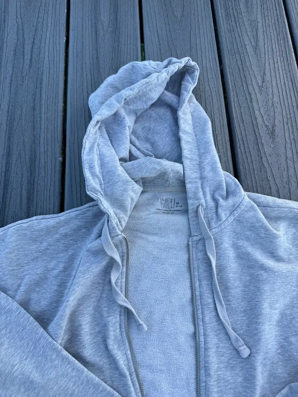 Time & Tru Grey Zip Up Sweatshirt - Image 2