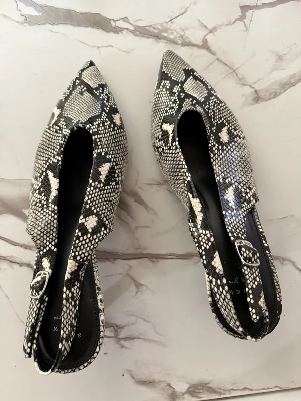 A New Day Women’s Snakeskin Pointed Toe Slingback Kitten Heels – Animal Print Low Heels - Image 4