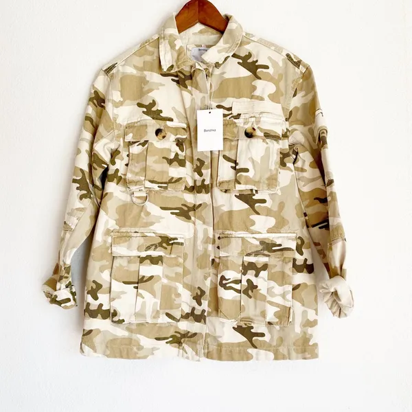 NWT Bershka natural camo army jacket in beige - Image 6