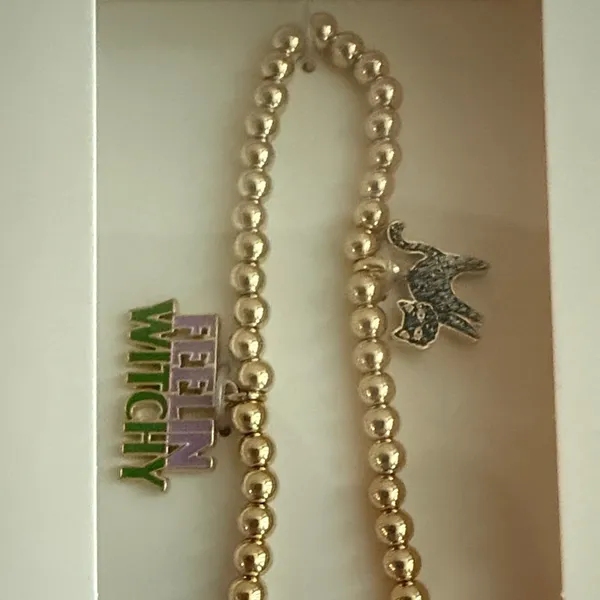 BaubleBar nwt witch Halloween Gold Beaded Phone Charm Wristlet Cat Cauldron - Image 2