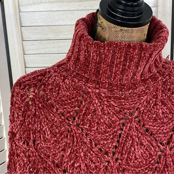 POL Chenille‎ Chunky Knit Turtleneck Crop Pullover Maroon Red Medium - Image 6