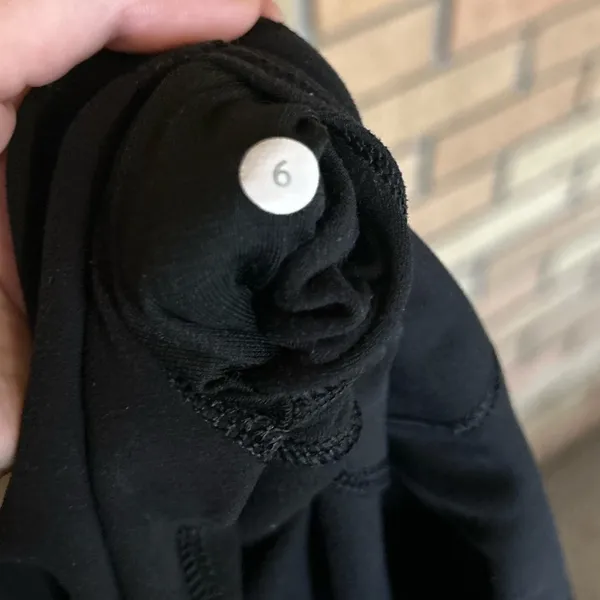 Lululemon Capri Cropped Legging Tight High Rise Black Size 6 - Image 3