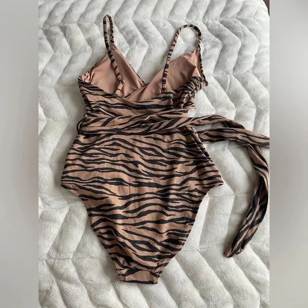Aerie Tiger Print Wrap One-Piece Cutout Swimsuit - Image 4