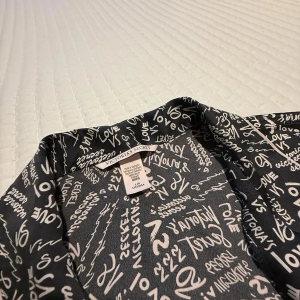 Victoria’s Secret PJ Pajama Button Up Shirt Top Sz L Large Black & Pink - Image 13