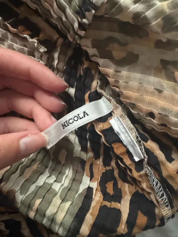Vintage Nicola Leopard Print Tank Top - Image 3