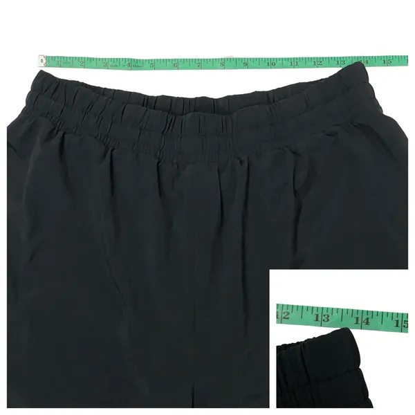 Beyond Yoga Stretch Woven In Stride Shorts - Black - Large - Image 3