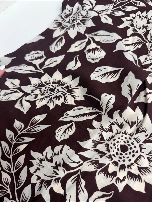 Flawed Theory 100% silk floral dress‎ lightweight dress v neck button sleeveless - Image 8