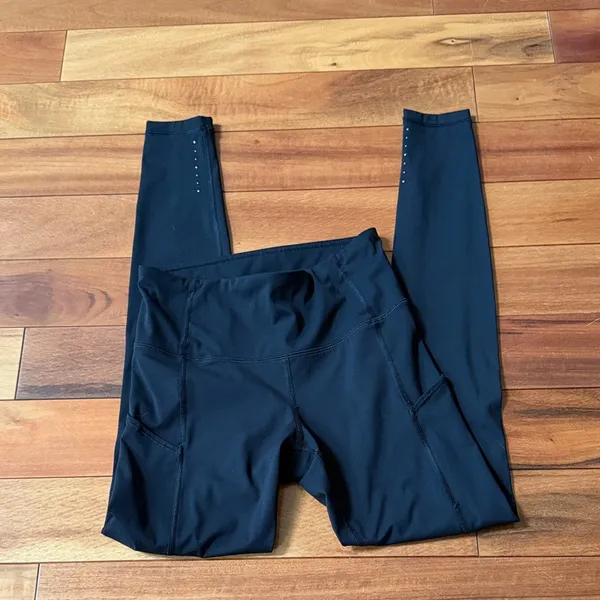 CRZ Yoga Running Black Leggings - Image 4