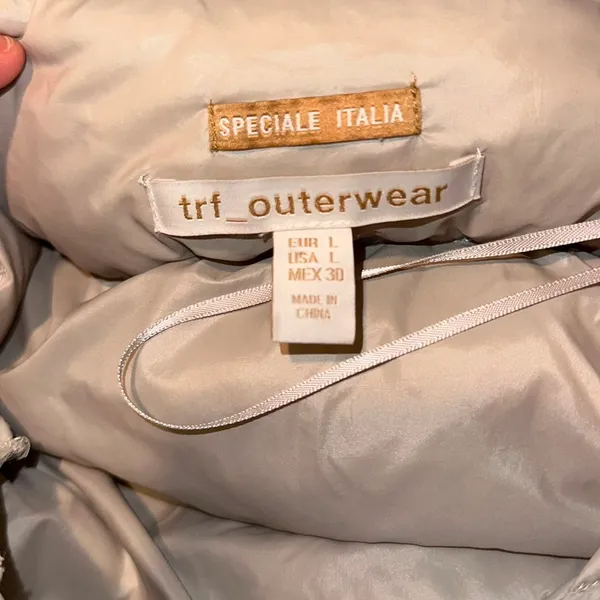 Zara TRF Speciale Italia White Duck Down Quarter Sleeve Puffer Jacket - Image 4