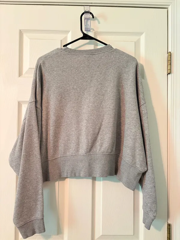Grey Nike Oversized Cropped Crewneck - Image 3