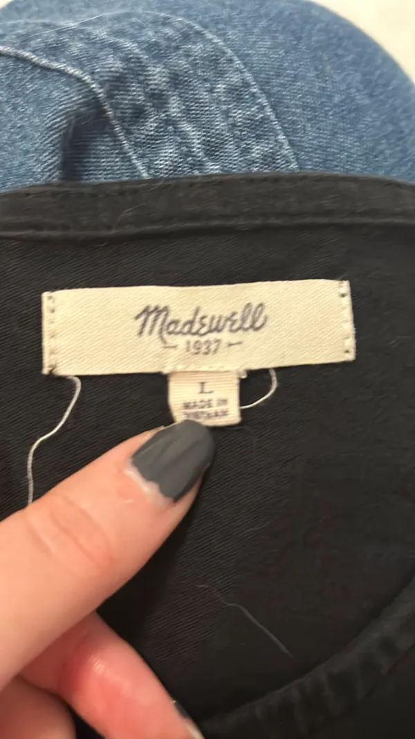 Madewell Charcoal Tee - Image 3