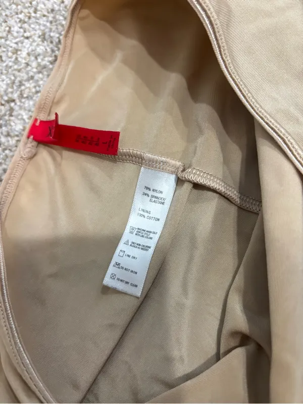 Spanx shapewear high waisted shorts women’s large nude - Image 3