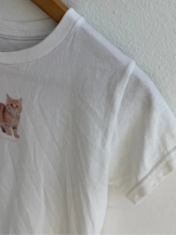 In Print We Trust White Cat Graphic Tee Size XS - Image 4