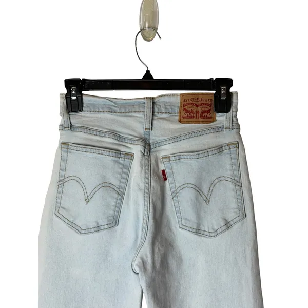 Levi's Wedgie Straight Jeans Women 25 Blue Light Wash Denim Button Fly Outdoor - Image 4