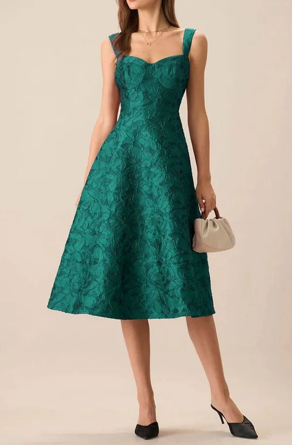 Rihoas Green Sweetheart Neck Jacquard Midi Dress - Image 3
