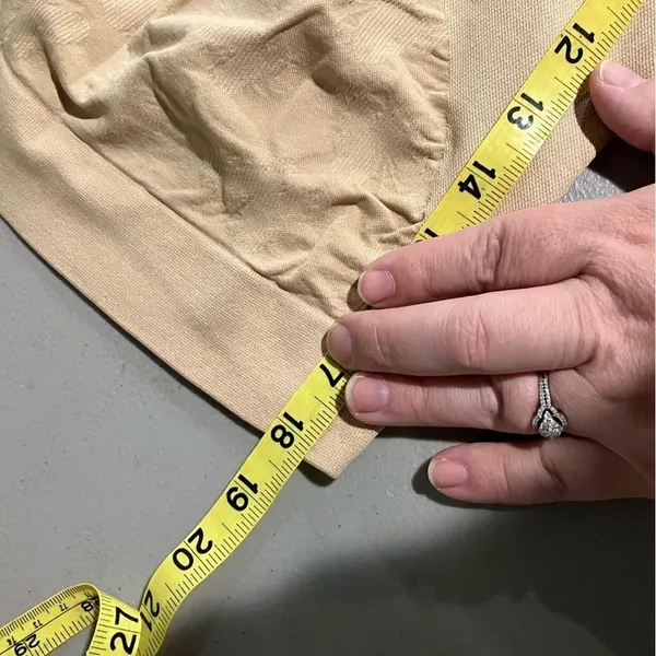 Maternity Shapewear shorts‎ nude color size small - Image 5